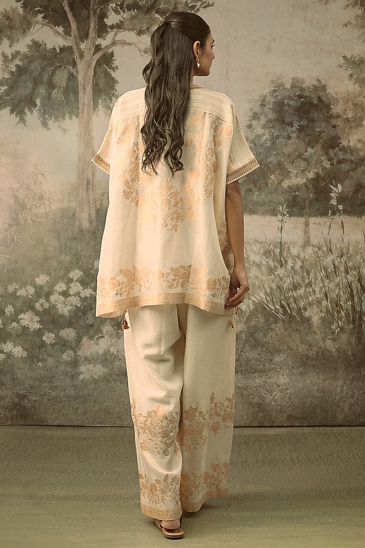 Ivory Fine Chanderi Tissue Floral Embroidered Co-Ord Set by SHRADDHA RAMBHIA at Pernia's Pop Up Shop