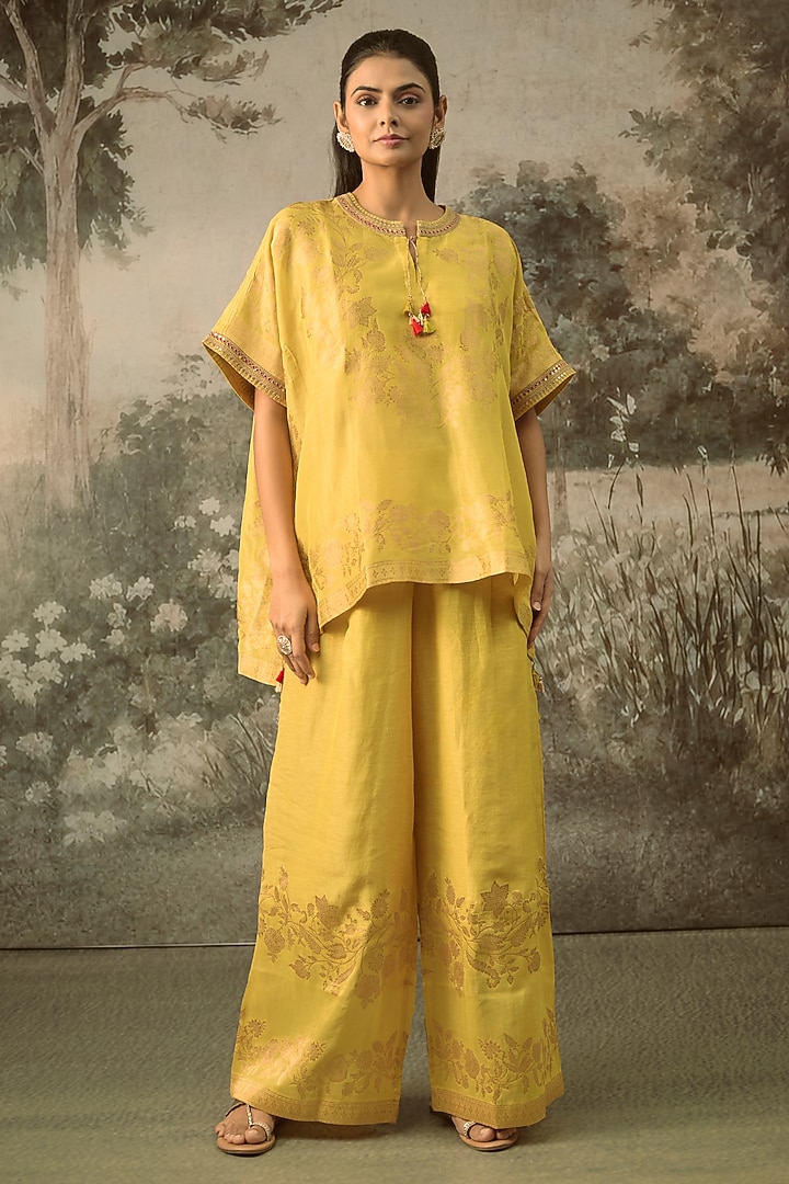 Mustard Fine Chanderi Tissue Floral Embroidered Co-Ord Set by SHRADDHA RAMBHIA at Pernia's Pop Up Shop