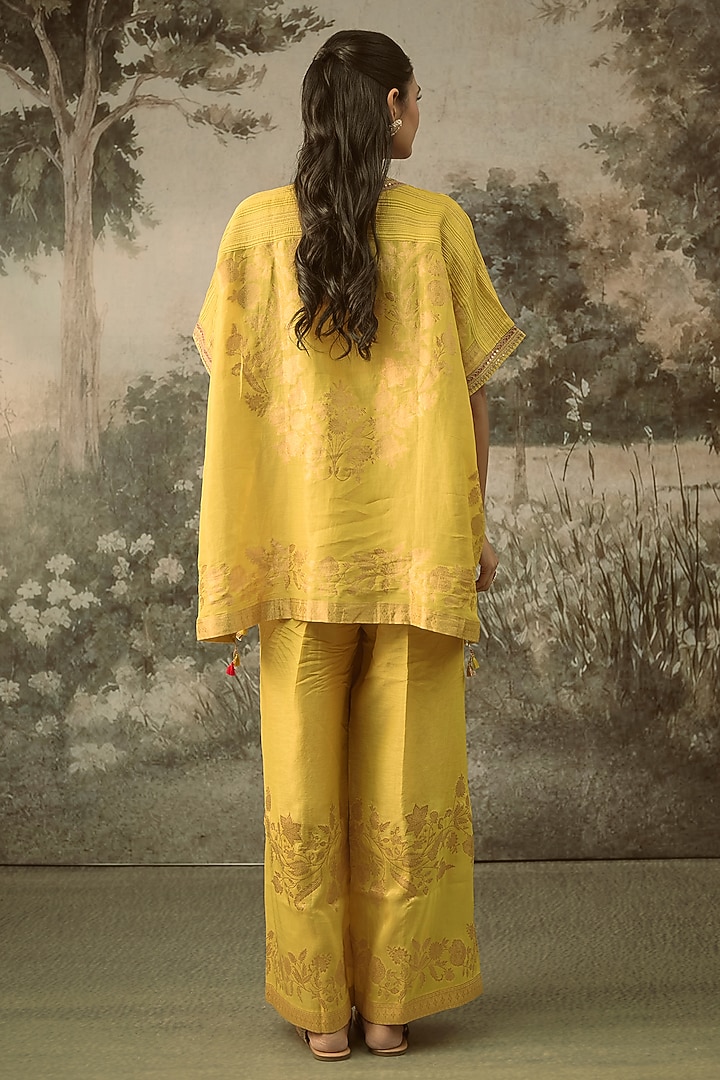 Mustard Fine Chanderi Tissue Floral Embroidered Co-Ord Set by SHRADDHA RAMBHIA at Pernia's Pop Up Shop