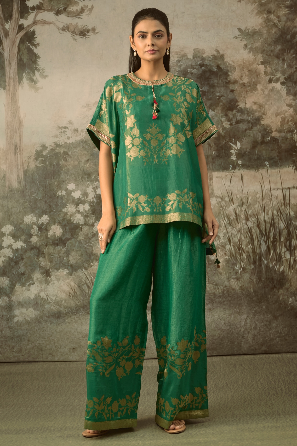 SHRADDHA RAMBHIA Bottle Green Fine Chanderi Tissue Floral Embroidered Co-Ord Set