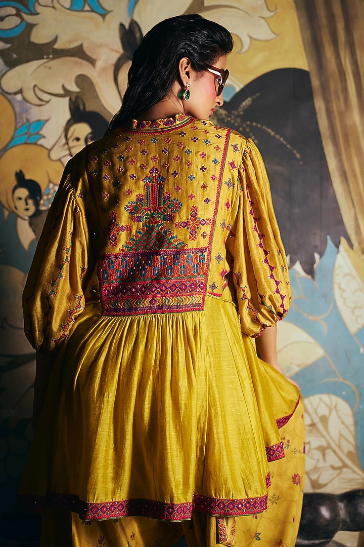Mustard Yellow Linen Silk Cross-Stitch Embroidered Kurta Set by SHRADDHA RAMBHIA at Pernia's Pop Up Shop