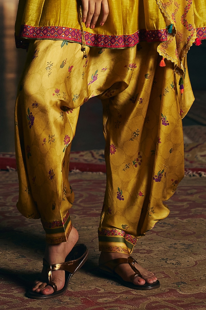 Mustard Yellow Linen Silk Cross-Stitch Embroidered Kurta Set by SHRADDHA RAMBHIA at Pernia's Pop Up Shop