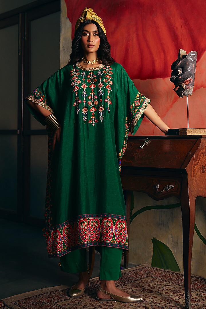 Bottle Green Vegan Slub Silk Kaftan-Style Kurta Set by SHRADDHA RAMBHIA at Pernia's Pop Up Shop