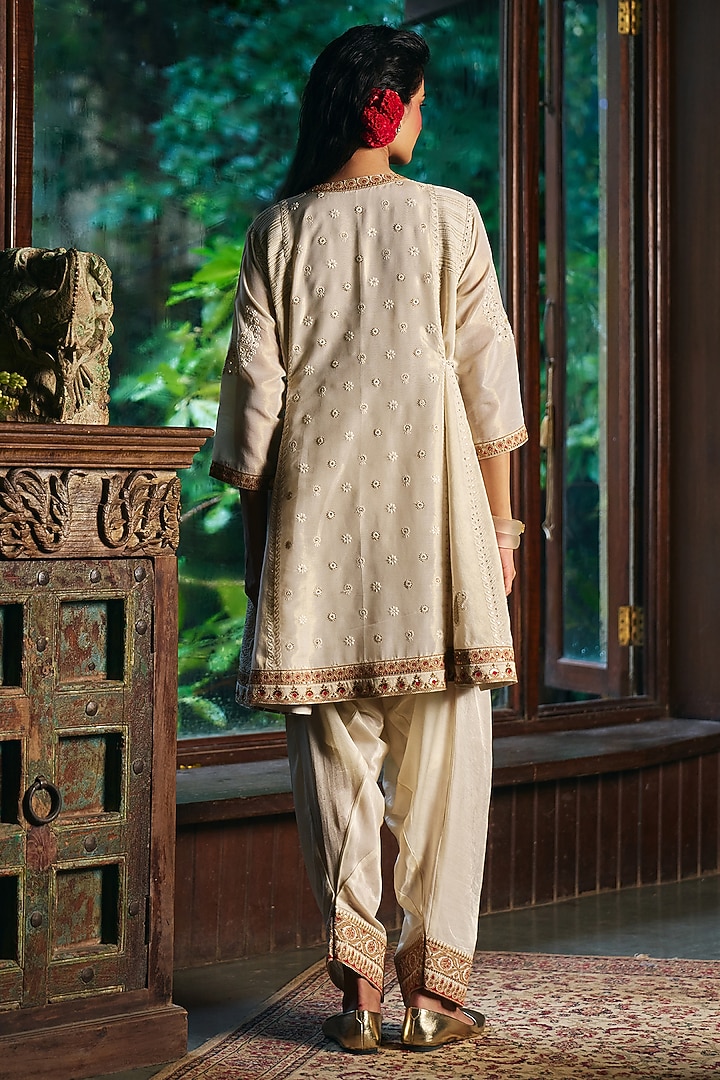 Ivory Fine Chanderi Tissue Lucknowi Embroidered Kurta Set by SHRADDHA RAMBHIA at Pernia's Pop Up Shop
