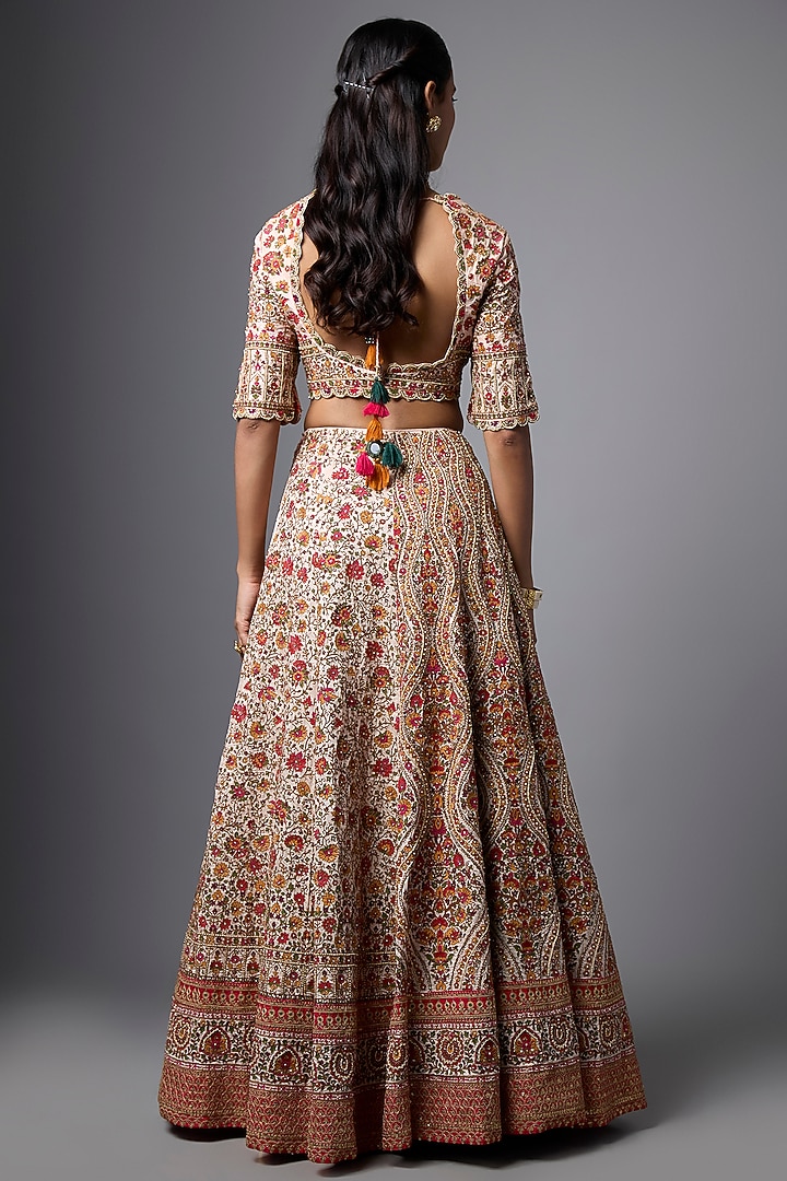 Blush Pink Slub Silk Hand Embroidered Bridal Lehenga Set by SHRADDHA RAMBHIA at Pernia's Pop Up Shop