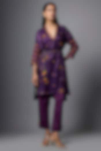 Purple Vegan Gajji Silk Resham Embroidered Kurta Set by SHRADDHA RAMBHIA at Pernia's Pop Up Shop