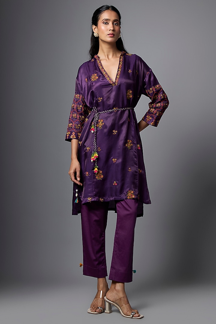 Purple Vegan Gajji Silk Resham Embroidered Kurta Set by SHRADDHA RAMBHIA at Pernia's Pop Up Shop