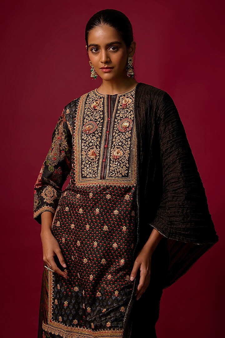 Black Gajji Silk Printed & Embroidered Kurta Set by SHRADDHA RAMBHIA at Pernia's Pop Up Shop