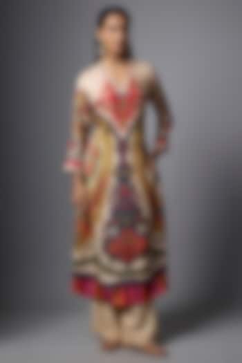 Beige Vegan Gajji Silk Paisley Printed & Hand Embroidered Kurta Set by SHRADDHA RAMBHIA at Pernia's Pop Up Shop