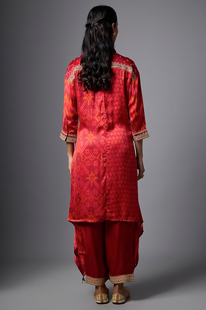 Red Gajji Patola Printed Co-Ord Set by SHRADDHA RAMBHIA at Pernia's Pop Up Shop