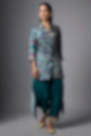 Teal Gajji Silk Patola Printed Co-Ord Set by SHRADDHA RAMBHIA at Pernia's Pop Up Shop
