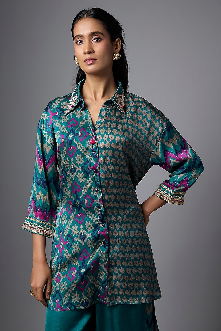 Teal Gajji Silk Patola Printed Co-Ord Set by SHRADDHA RAMBHIA at Pernia's Pop Up Shop
