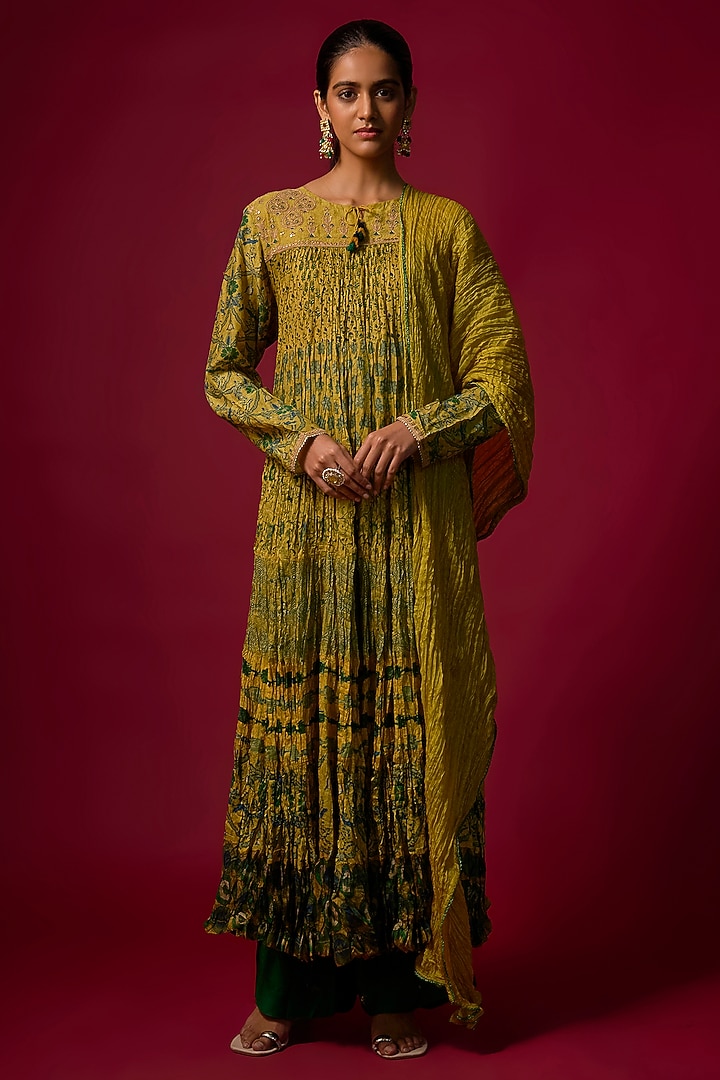 Mustard Cotton Silk Printed & Embroidered Kurta Set by SHRADDHA RAMBHIA at Pernia's Pop Up Shop