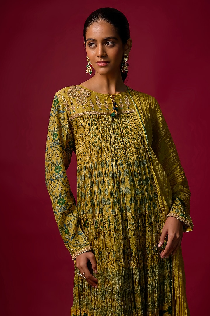 Mustard Cotton Silk Printed & Embroidered Kurta Set by SHRADDHA RAMBHIA at Pernia's Pop Up Shop