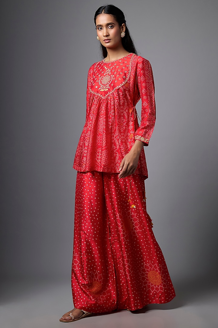 Red Slub Silk Bandhani Printed Co-Ord Set by SHRADDHA RAMBHIA at Pernia's Pop Up Shop