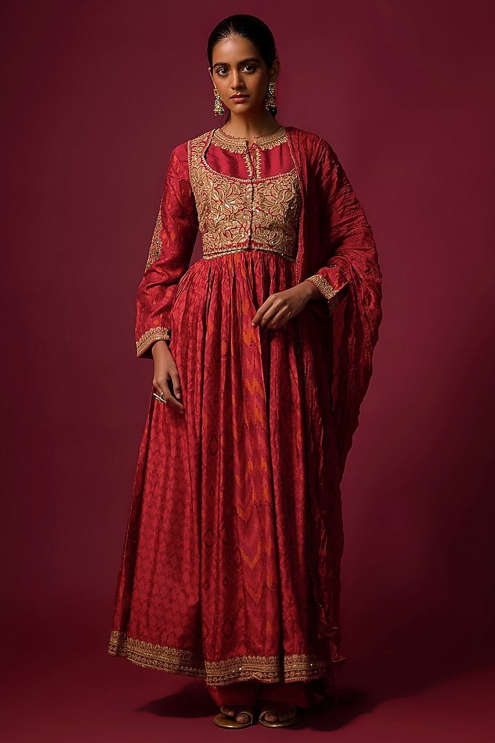 Red Slub Silk Printed Party Wear Anarkali Set by SHRADDHA RAMBHIA at Pernia's Pop Up Shop