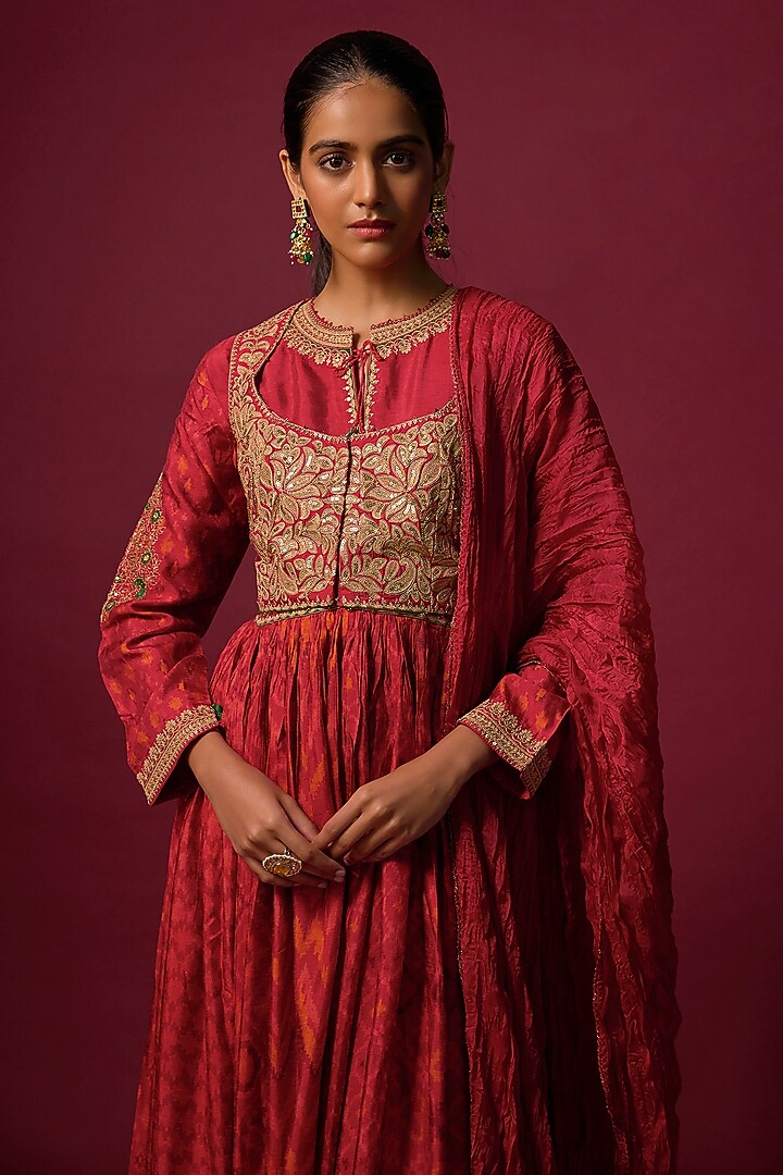 Red Slub Silk Printed Party Wear Anarkali Set by SHRADDHA RAMBHIA at Pernia's Pop Up Shop
