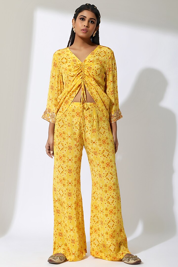 Yellow Crepe Printed Co-Ord Set by Shreya J at Pernia's Pop Up Shop
