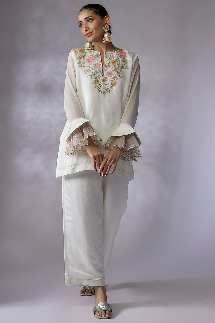 Ivory Silk Linen Satin Embroidered Kurta Set by SHREEKA