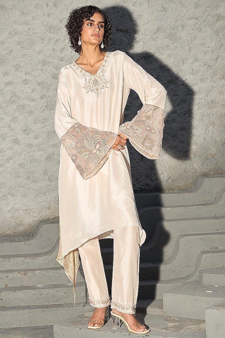 Ivory Dupion Silk Hand Embroidered Kaftan Set by SHREEKA at Pernia's Pop Up Shop