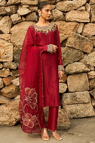 Deep Red Chanderi Hand Embroidered Kurta Set by SHREEKA