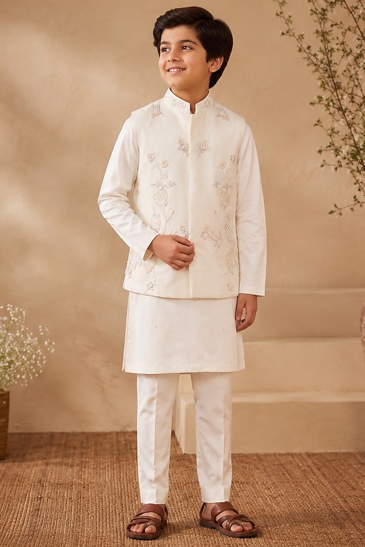Off White Dupion Silk Floral Embroidered Nehru Jacket Set For Boys by Shreyansh Designs Kids at Pernia's Pop Up Shop
