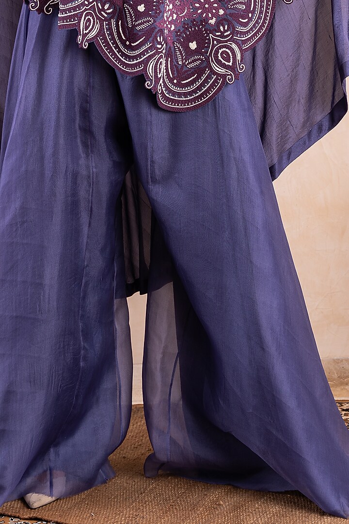 Lavender Embroidered Cape Set by Shikha & Srishti at Pernia's Pop Up Shop