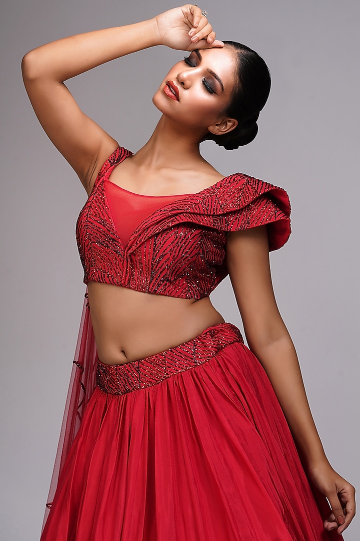 Red Silk Embroidered Wedding Lehenga Set by Shruti S at Pernia's Pop Up Shop