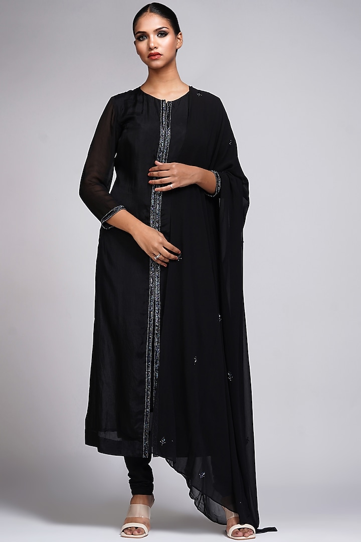 Black Habutai Silk Embroidered Kurta Set by Shruti S