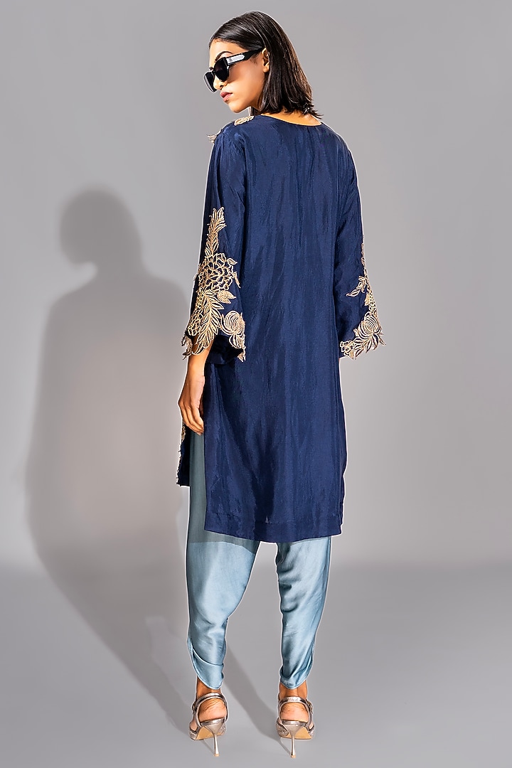 Navy Blue Silk Zari Embroidered Kaftan Set by Shruti S at Pernia's Pop Up Shop
