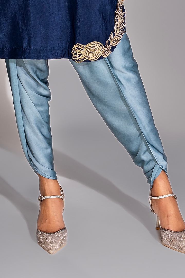 Navy Blue Silk Zari Embroidered Kaftan Set by Shruti S at Pernia's Pop Up Shop