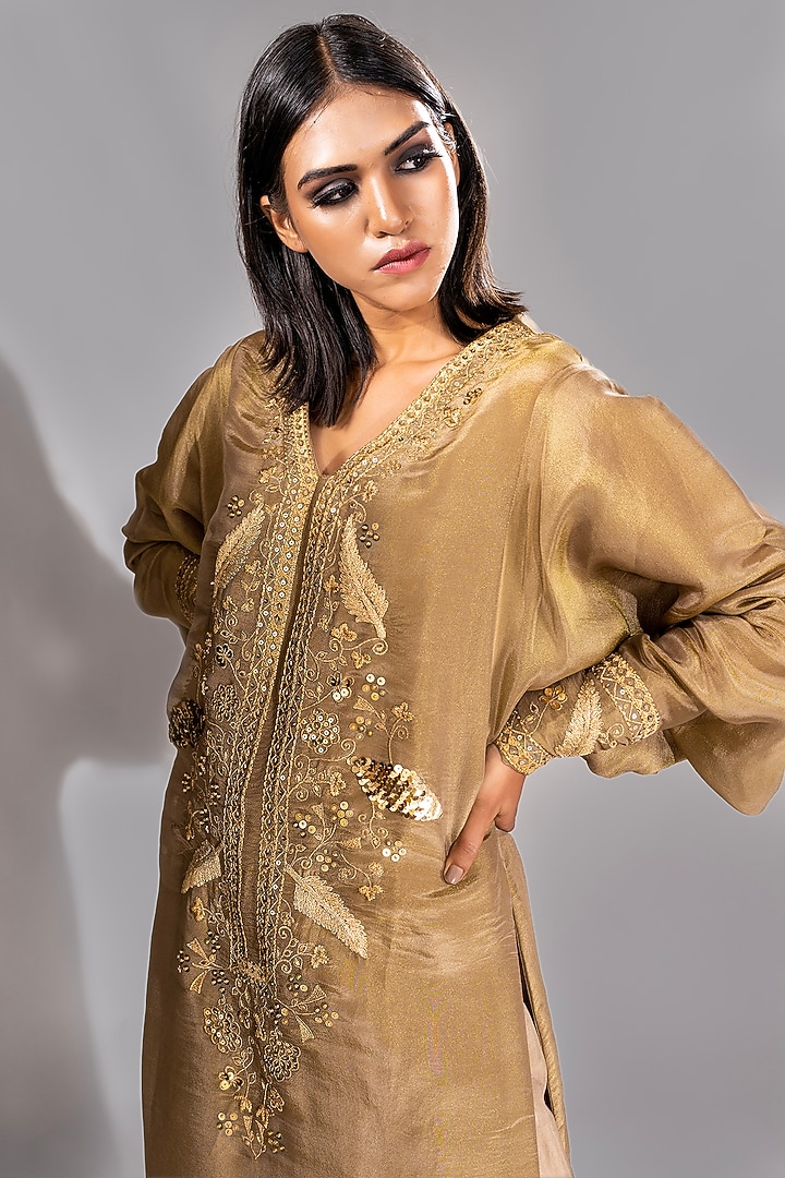Golden Zari Georgette Sequins Embroidered Kaftan Set by Shruti S at Pernia's Pop Up Shop