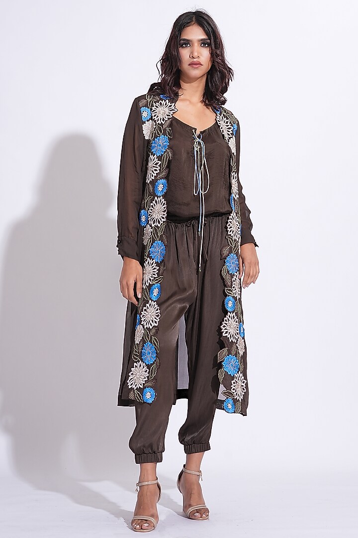 Brown Organza Hand Embroidered Cape Set by Shruti S at Pernia's Pop Up Shop