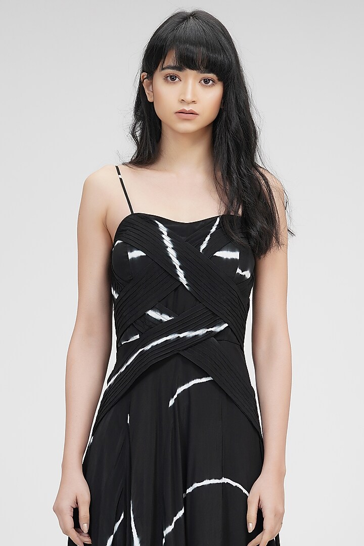 Black Viscose Crepe Printed Maxi Vacation Dress by Shruti S at Pernia's Pop Up Shop