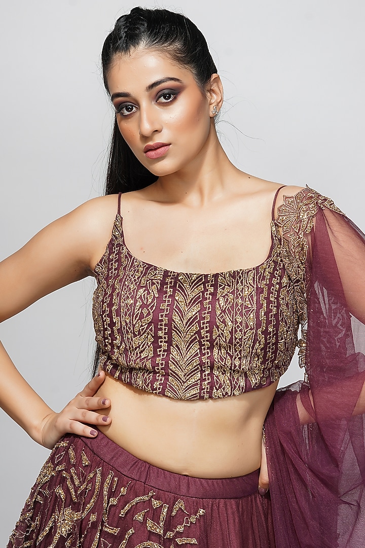 Wine High-Waisted Wedding Lehenga Set by Shruti S at Pernia's Pop Up Shop