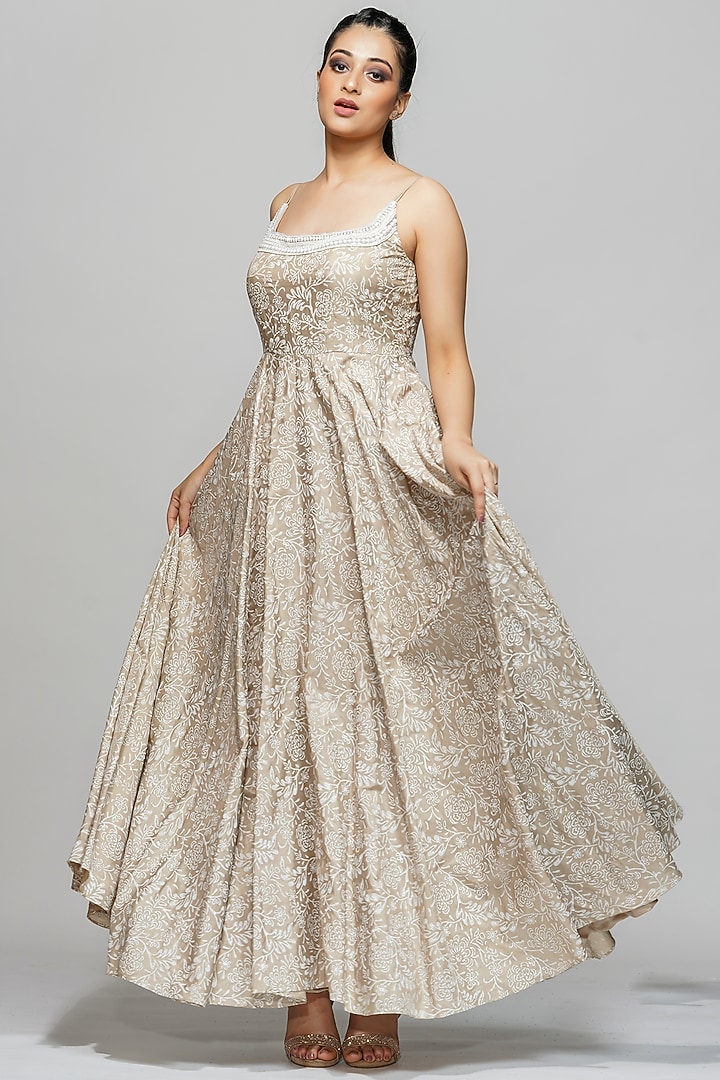 Nude Hand Painted Wedding Anarkali Set by Shruti S at Pernia's Pop Up Shop