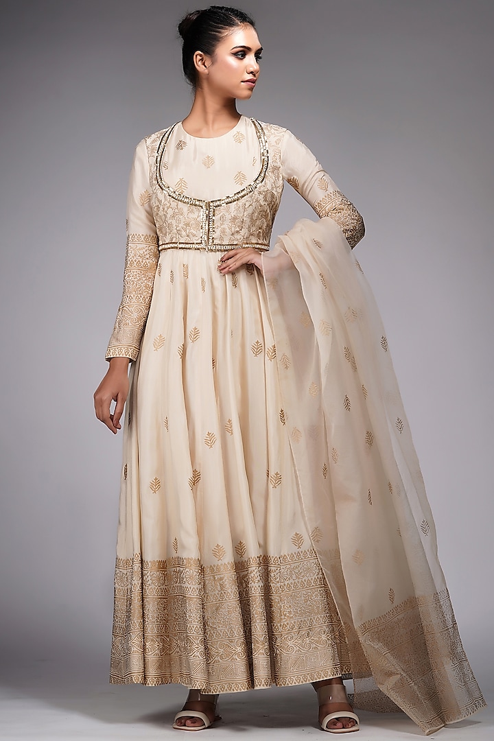 Off-White Silk Block Printed Wedding Anarkali Set by Shruti S at Pernia's Pop Up Shop