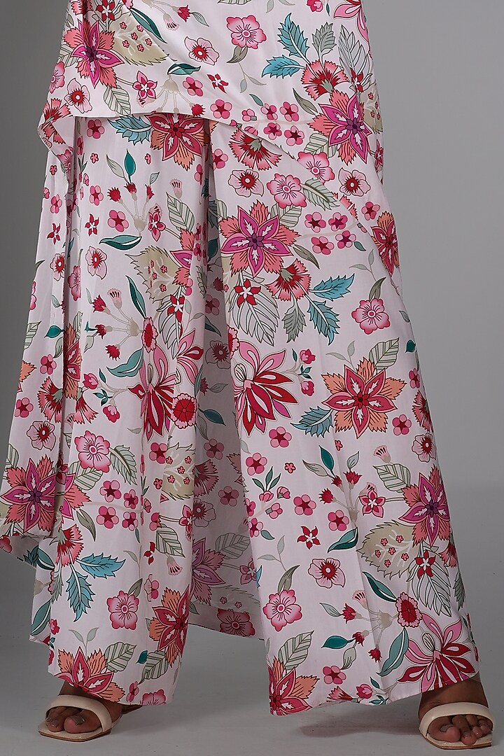 Off-White Modal Satin Floral Printed Co-Ord Set by Shruti S at Pernia's Pop Up Shop