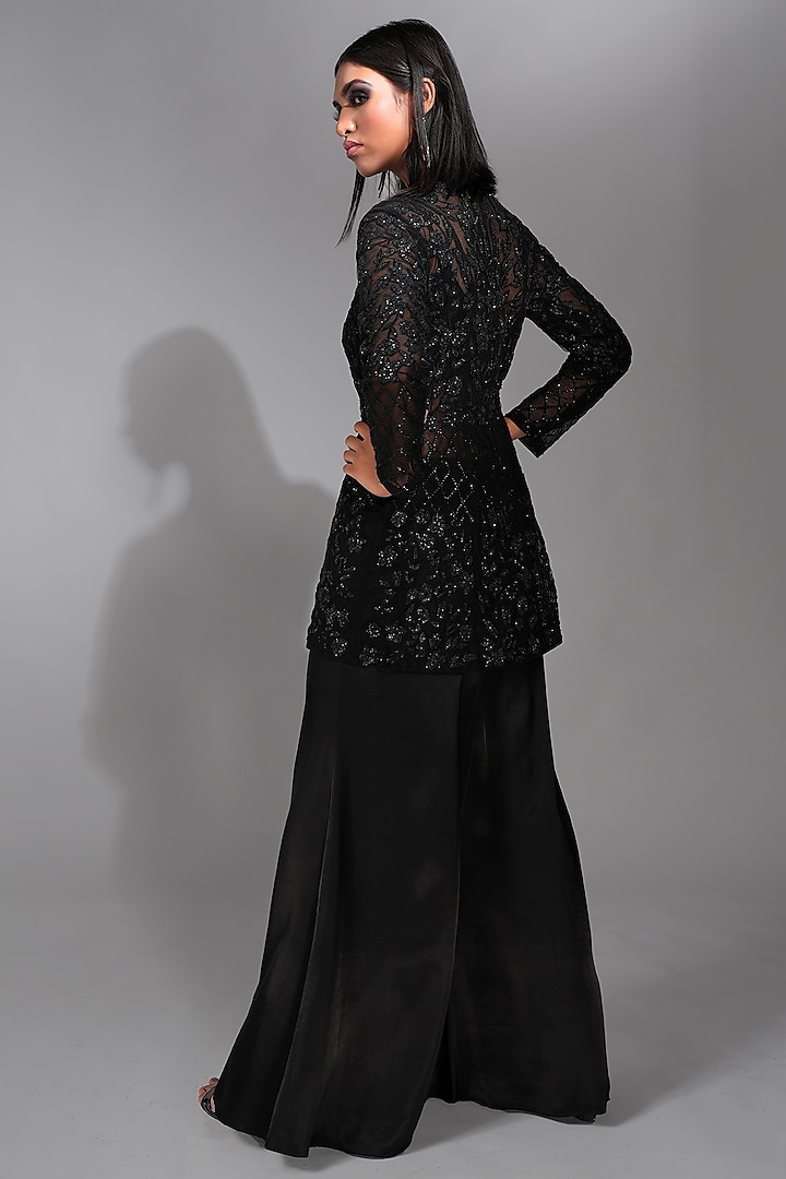 Black Star Net Sequins Hand Embroidered Kurta Set by Shruti S at Pernia's Pop Up Shop