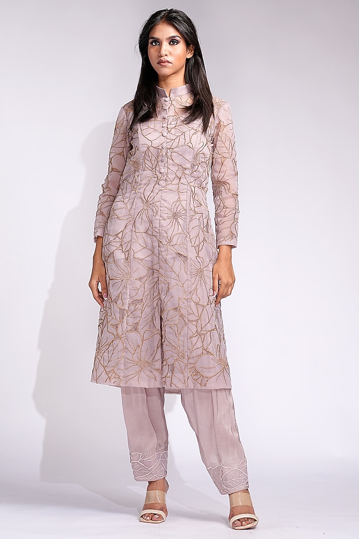 Rose Gold Organza Zari Embroidered A-Line Kurta Set by Shruti S at Pernia's Pop Up Shop