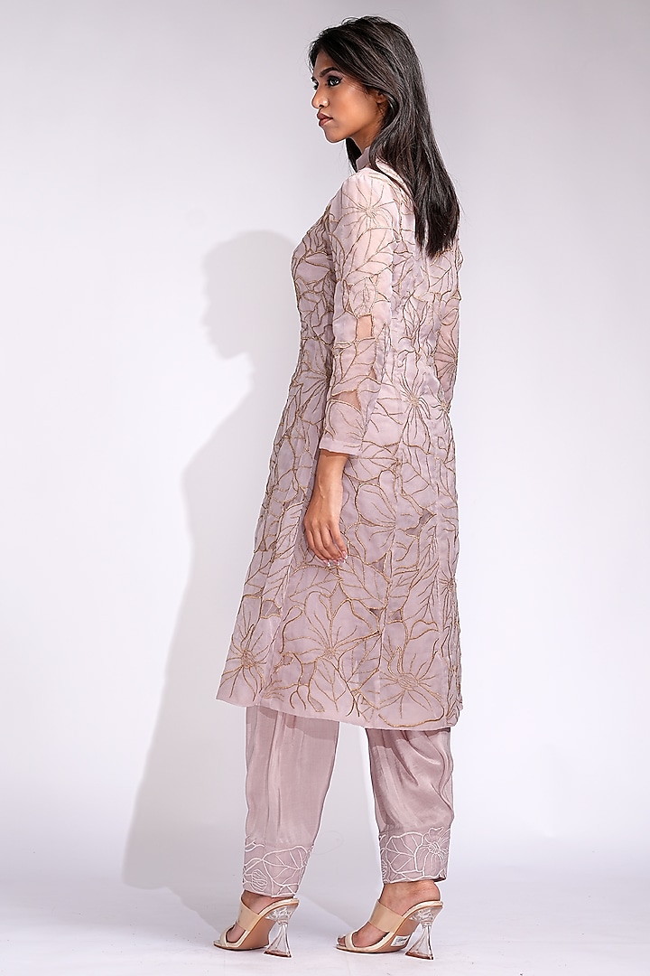 Rose Gold Organza Zari Embroidered A-Line Kurta Set by Shruti S at Pernia's Pop Up Shop