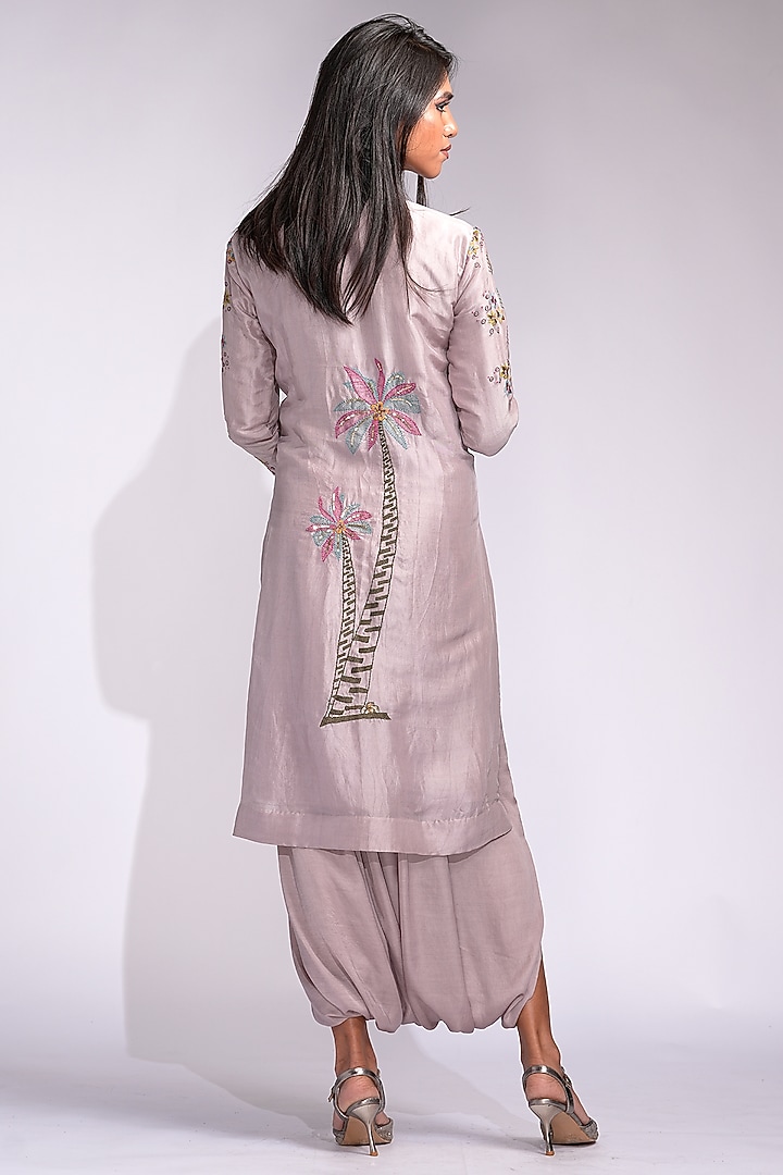 Lavender Silk Floral Embroidered Kurta Set by Shruti S at Pernia's Pop Up Shop