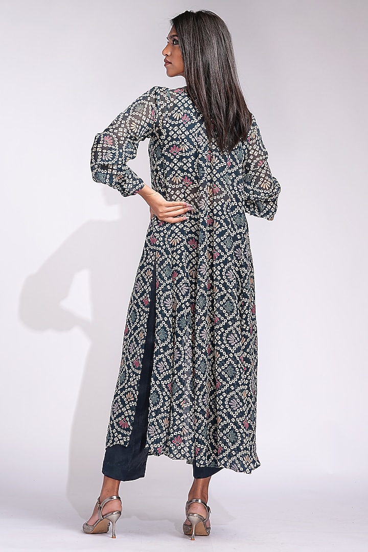 Navy Blue Soft Organza Bandhani Digital Printed Kurta Set by Shruti S at Pernia's Pop Up Shop