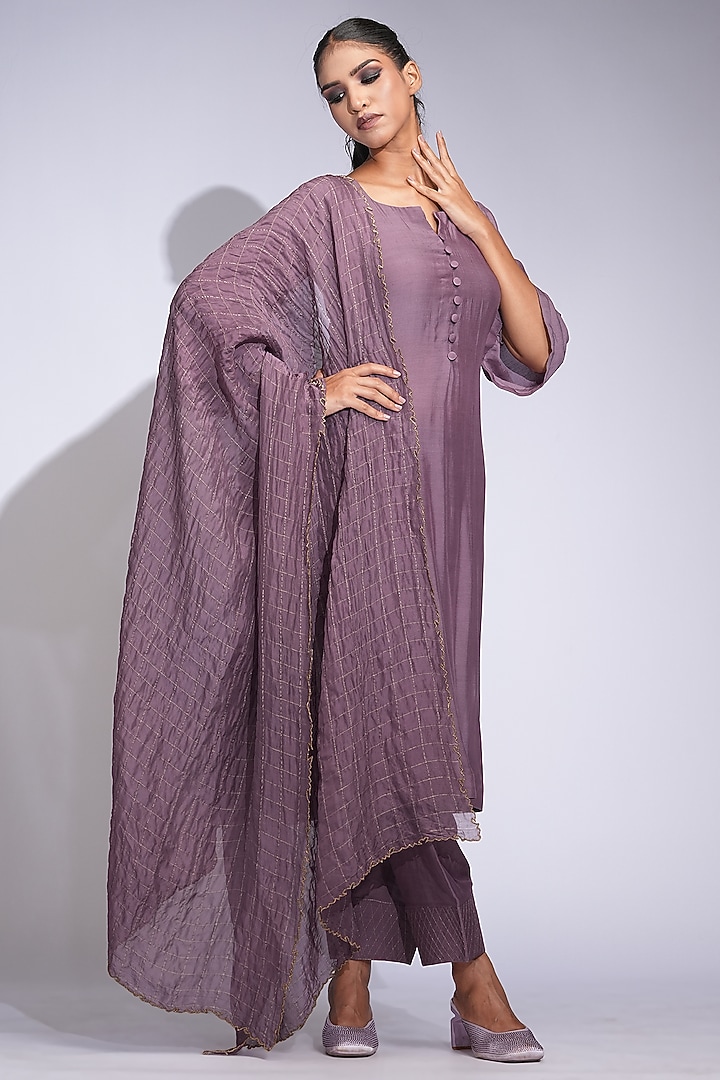 Smoked Purple Mul Cotton Kurta Set by Shruti S at Pernia's Pop Up Shop