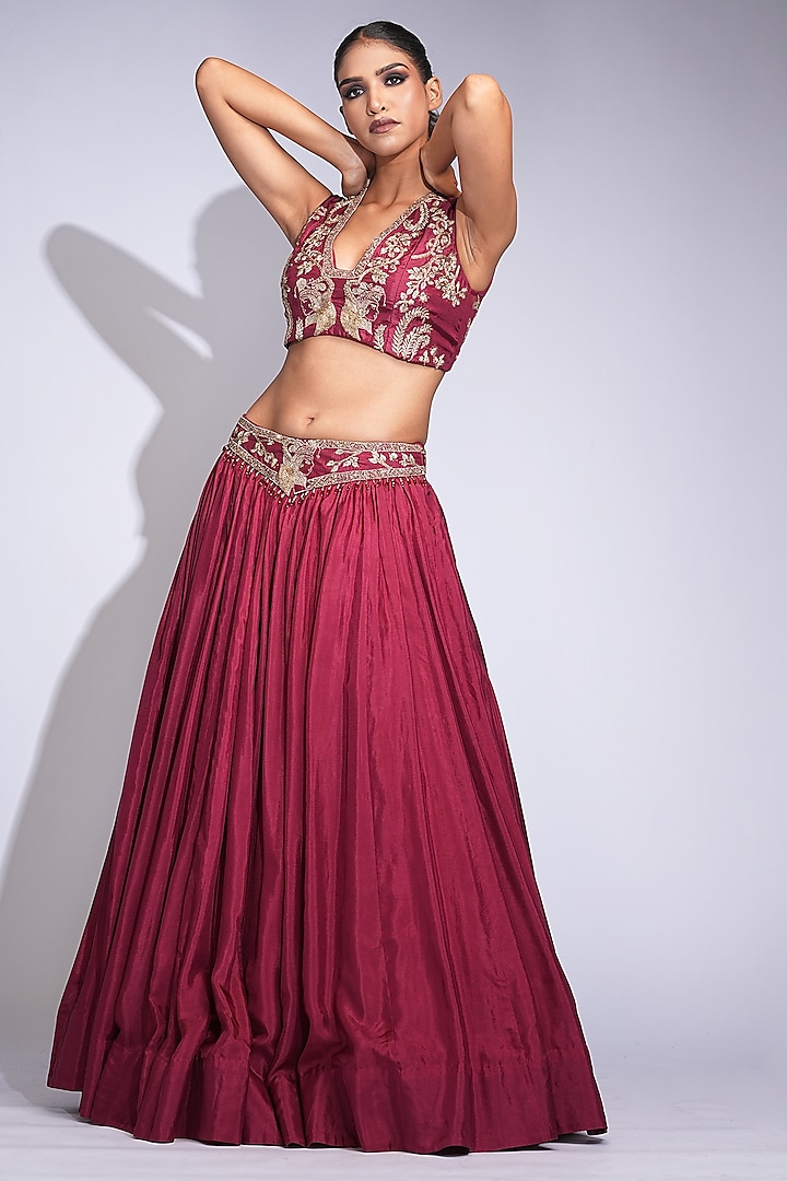 Maroon Pure Silk Sequins Embroidered Wedding Lehenga Set by Shruti S at Pernia's Pop Up Shop