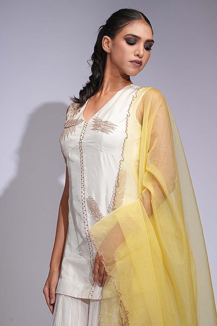 Off-White Organza Gota Striped Wedding Sharara Set by Shruti S at Pernia's Pop Up Shop