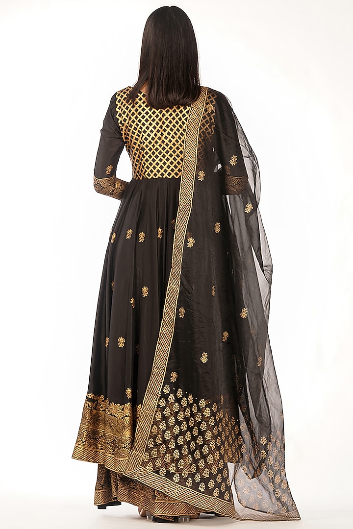 Black Printed Wedding Anarkali Set by Shruti S at Pernia's Pop Up Shop