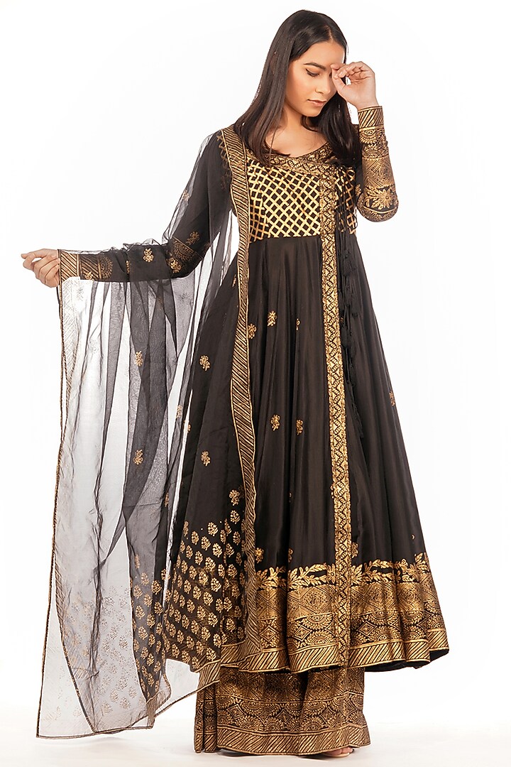 Black Printed Wedding Anarkali Set by Shruti S at Pernia's Pop Up Shop