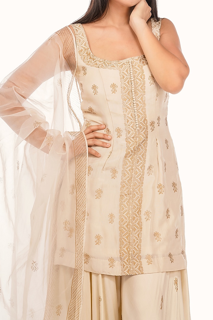 Off White Printed Wedding Sharara Set by Shruti S at Pernia's Pop Up Shop