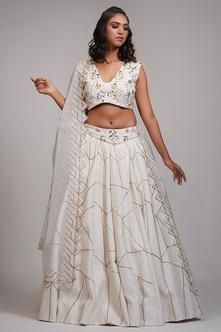 Off-White Silk Embroidered Wedding Lehenga Set by Shruti S at Pernia's Pop Up Shop